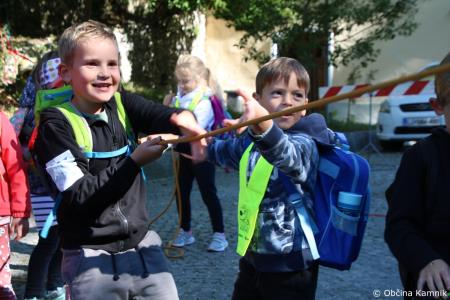 Tudi otroci kamniških šol in vrtcev so bili danes trajnostno povezavi  (129)